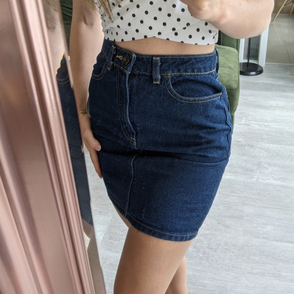 American Apparel denim skirt - Picture 4 of 4